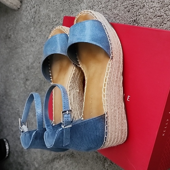 Kelly & Katie platform sandals - Picture 4 of 5